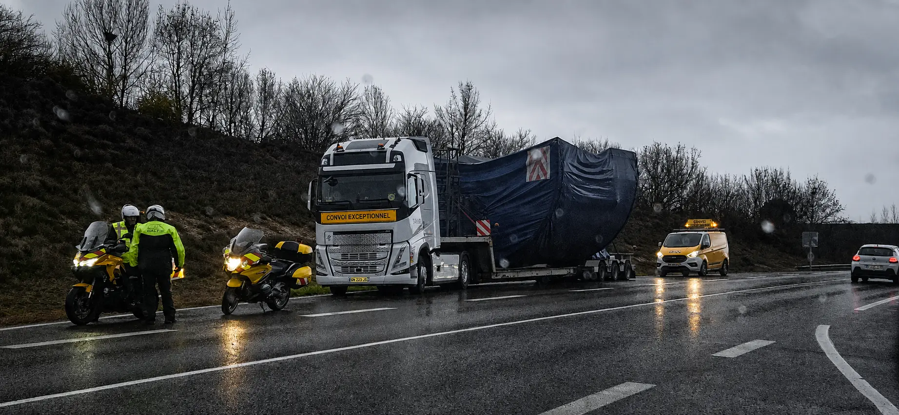 Sécurisation d’un convoi exceptionnel sur un axe routier
